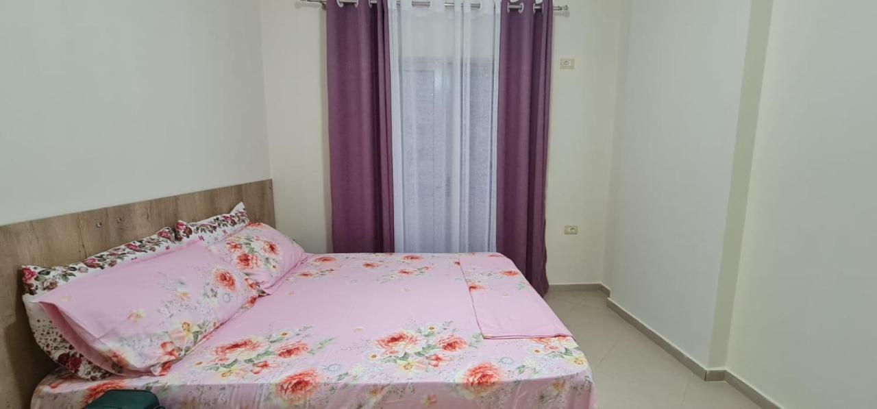 Saranda City Center & Beach Apartament 2 Bed Room Eksteriør billede