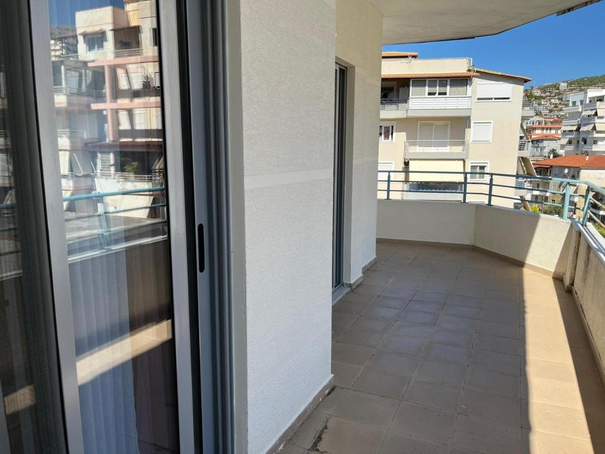 Saranda City Center & Beach Apartament 2 Bed Room Eksteriør billede