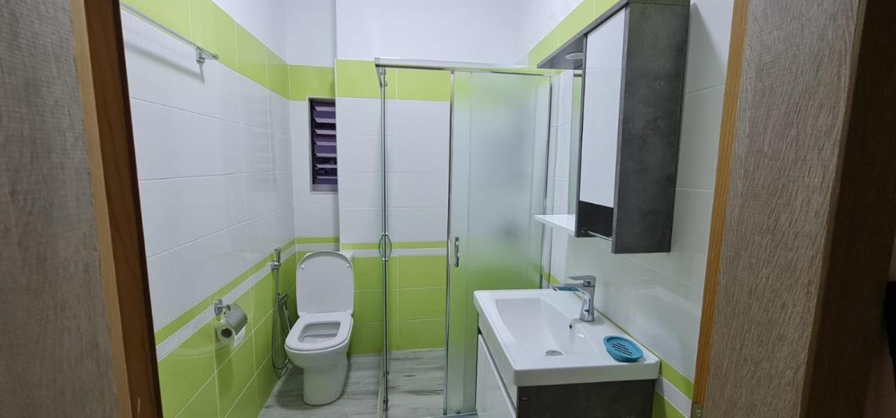 Saranda City Center & Beach Apartament 2 Bed Room Eksteriør billede
