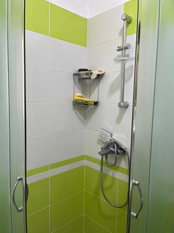 Saranda City Center & Beach Apartament 2 Bed Room Eksteriør billede