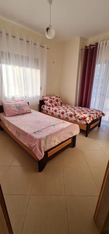 Saranda City Center & Beach Apartament 2 Bed Room Eksteriør billede