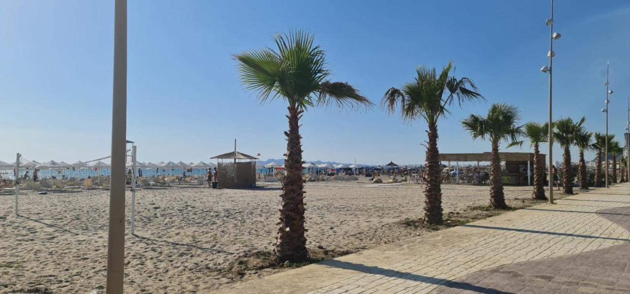 Saranda City Center & Beach Apartament 2 Bed Room Eksteriør billede